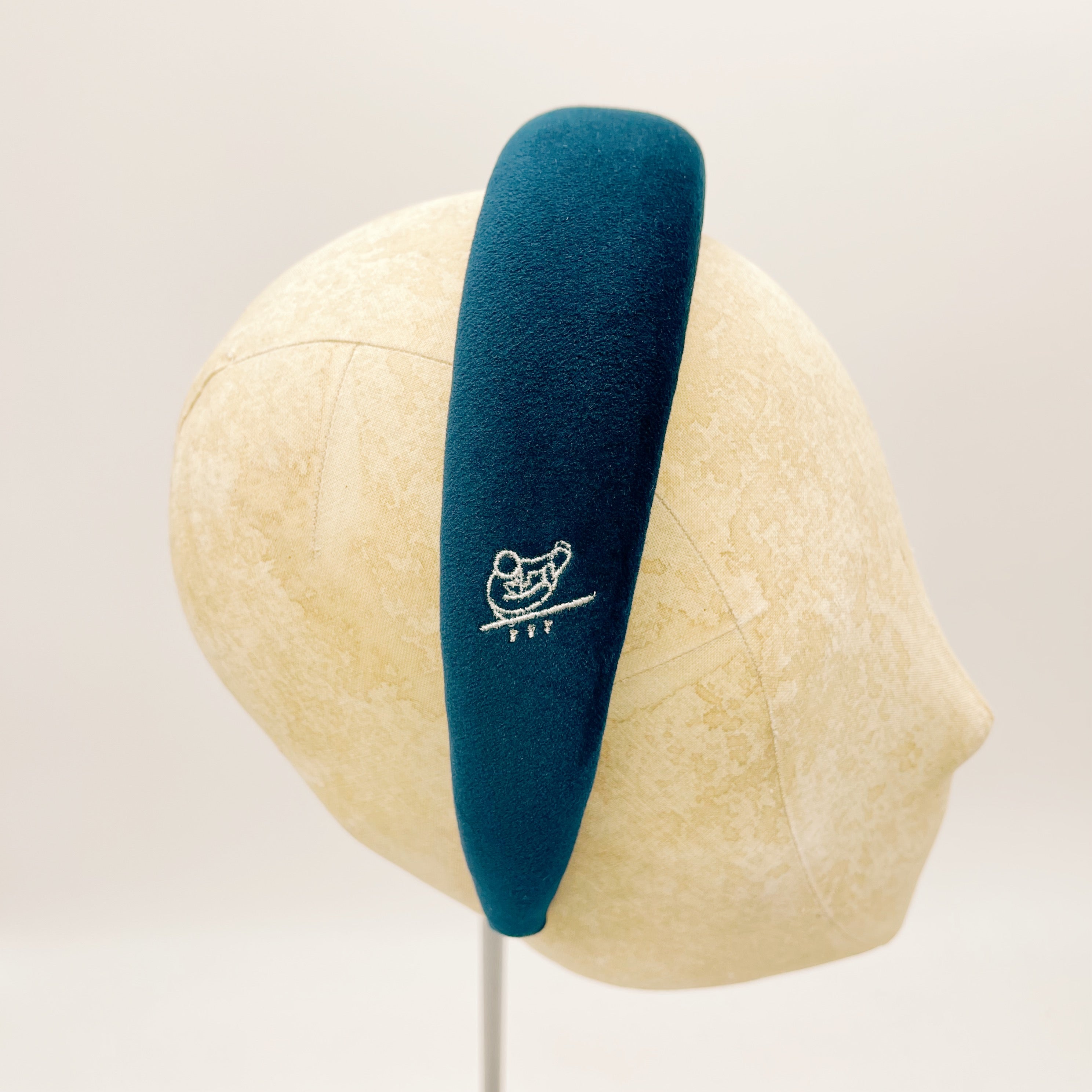 Cerchietto Evelyne Aymon x Cipriani - Blu Padded con Ricamo