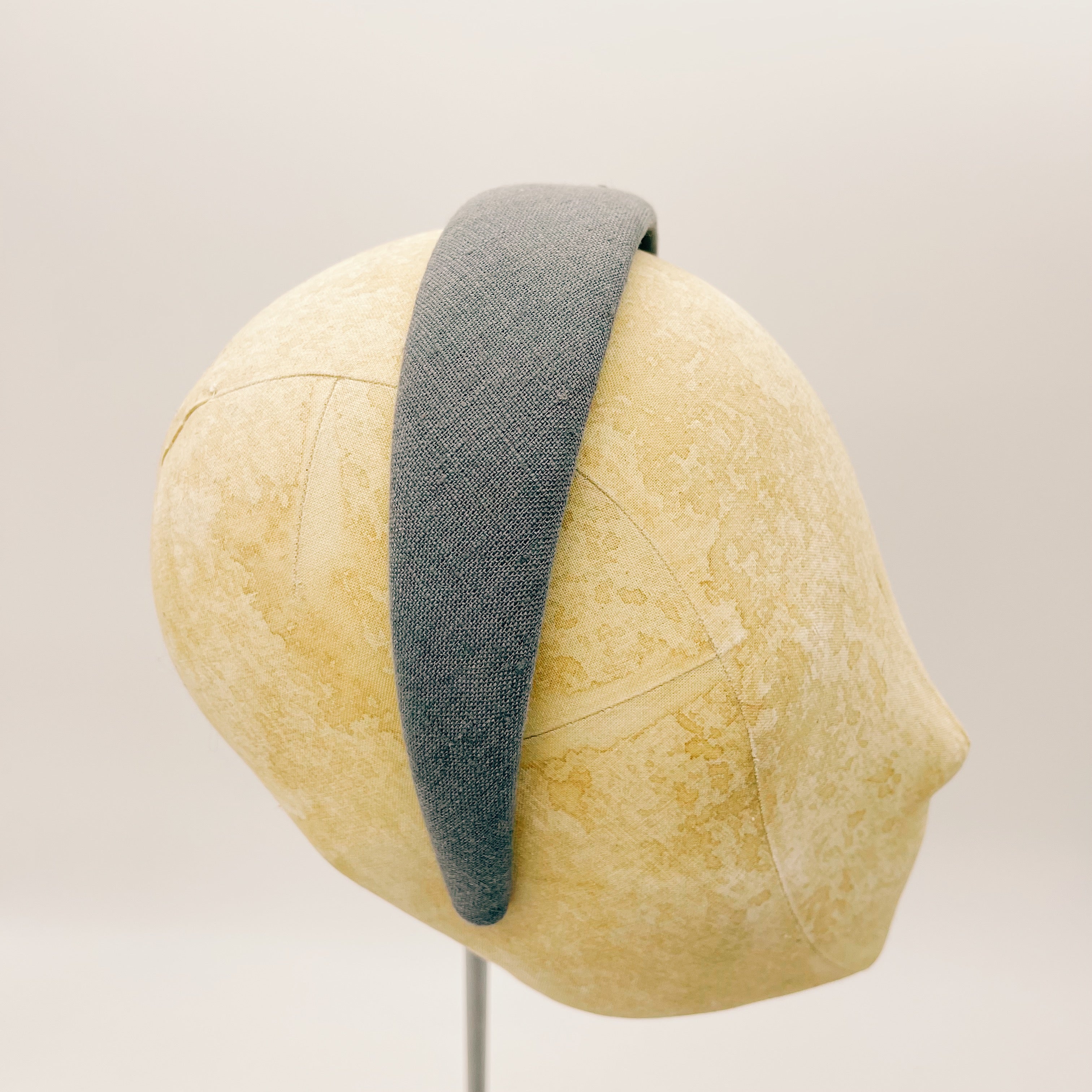 Serre-tête en lin gris fossile
